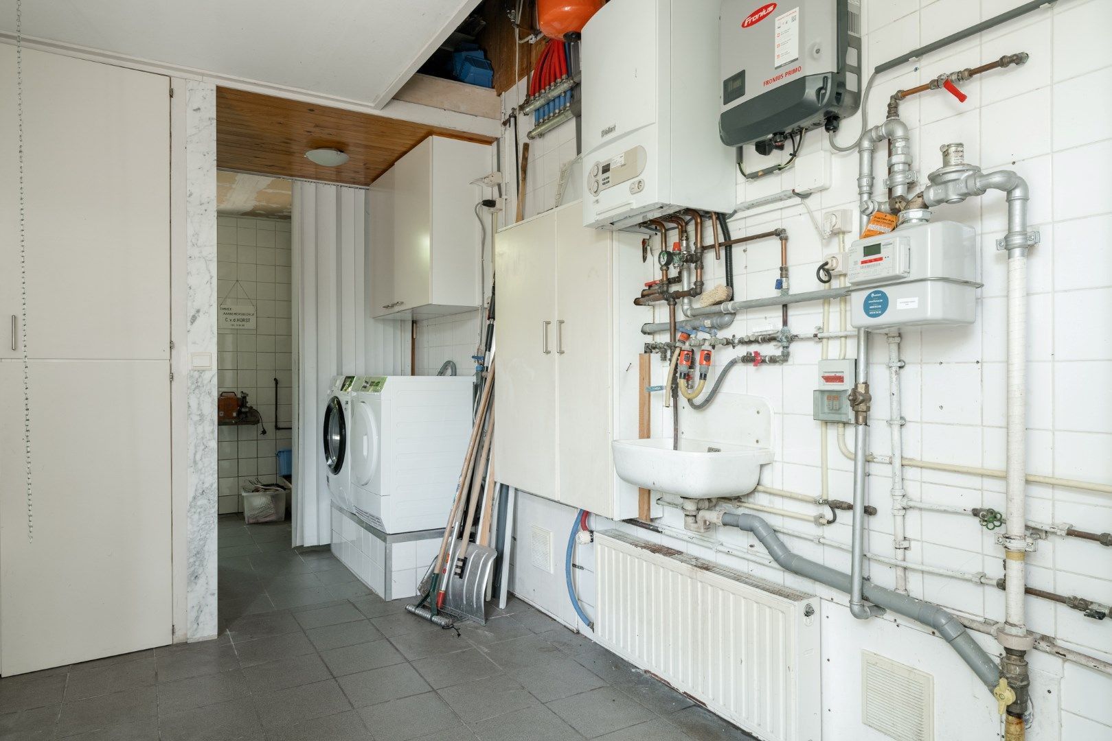  IN OPTIE!  Instapklare woning met buitenzwembad te koop! foto 25