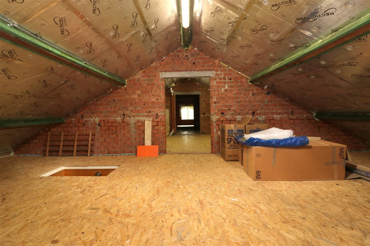 label C, nabij station, volledig vernieuwd in 2016 foto 25