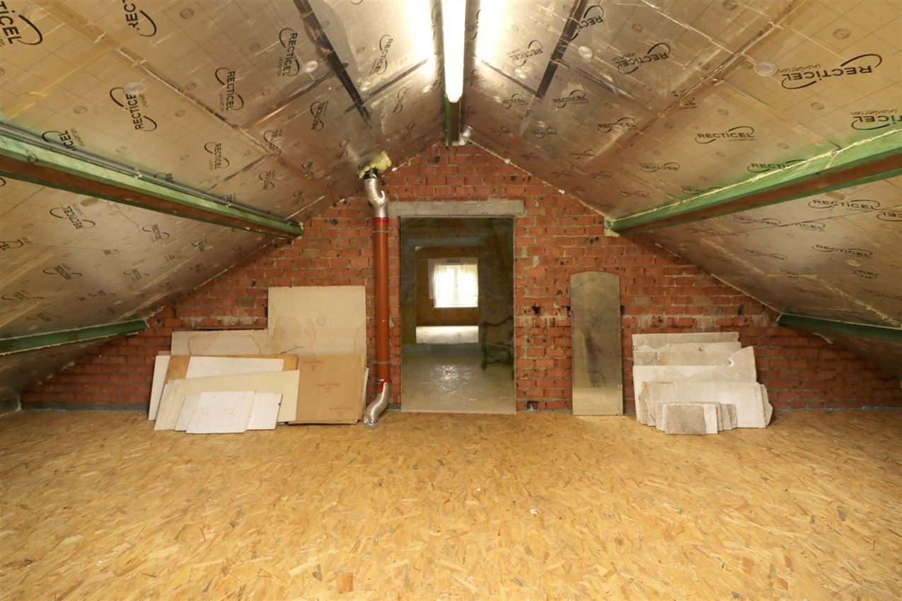 label C, nabij station, volledig vernieuwd in 2016 foto 25