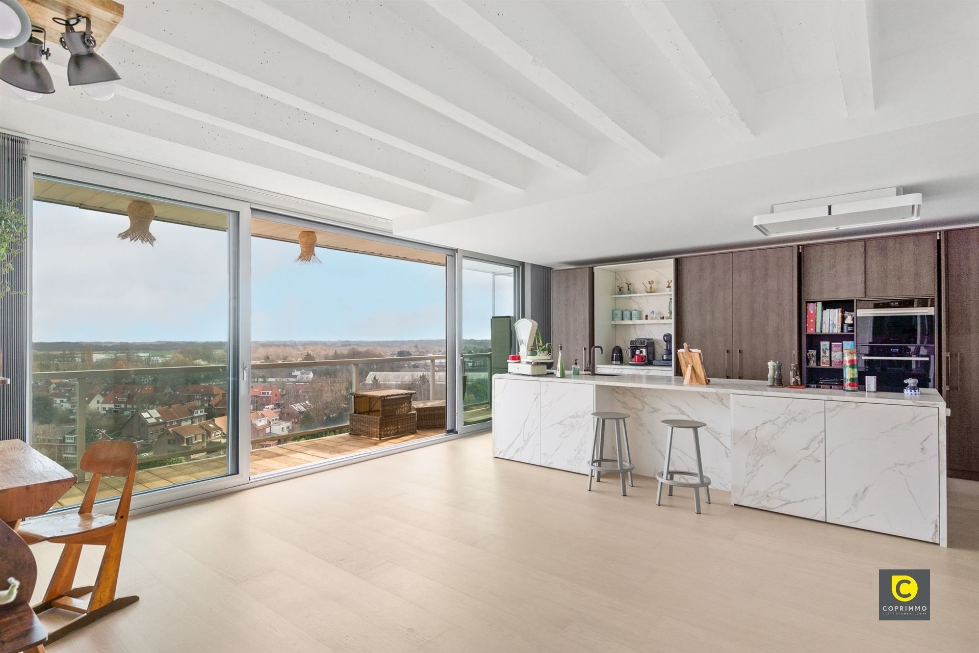 Prachtig gerenoveerd appartement foto 3