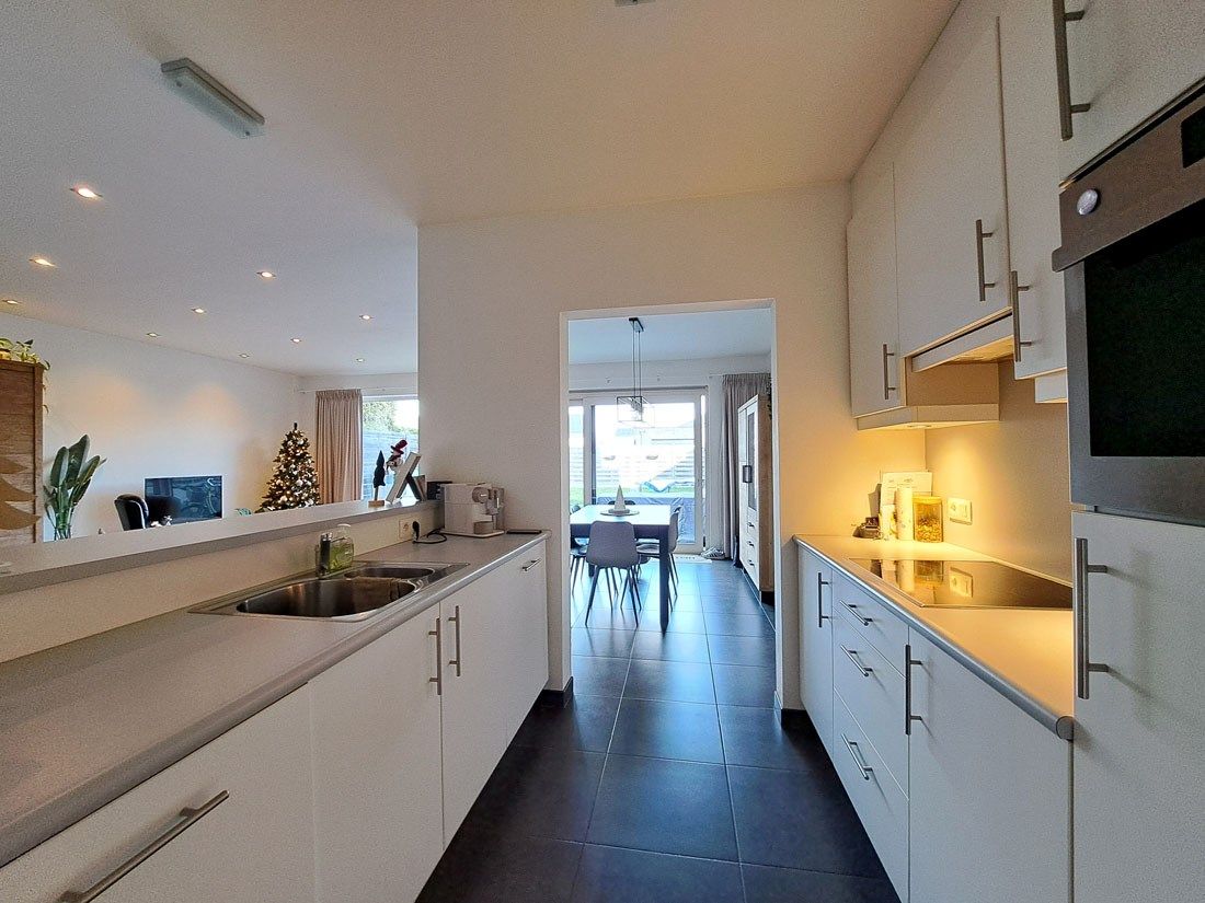 Knap ruim gelijkvloers appartement te Pelt foto 5