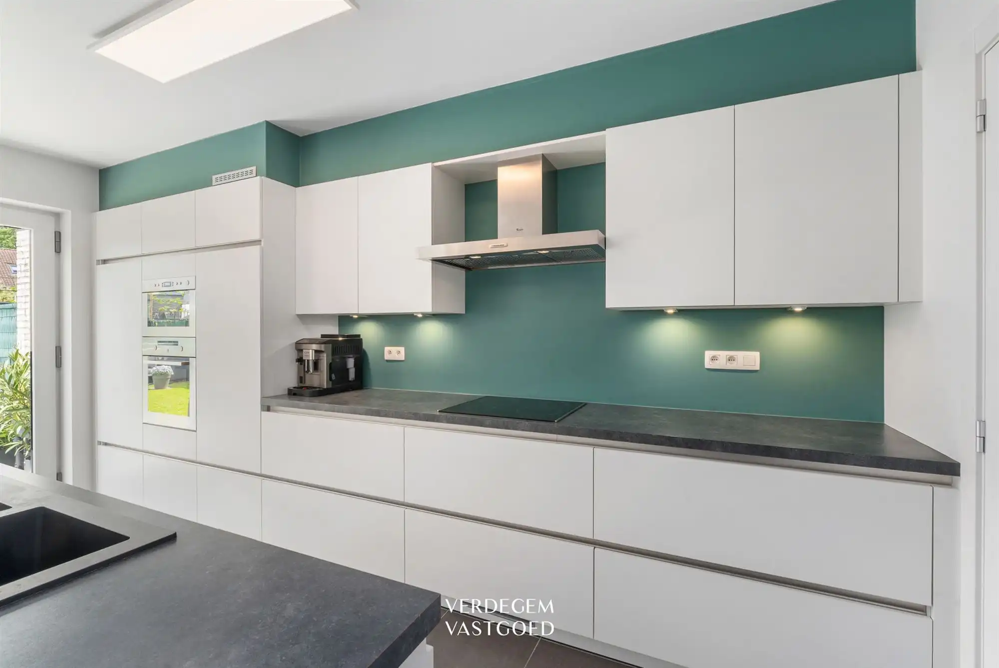 Energiezuinig en instapklaar wonen met 3 slaapkamers, inpandige garage en tuin foto 8