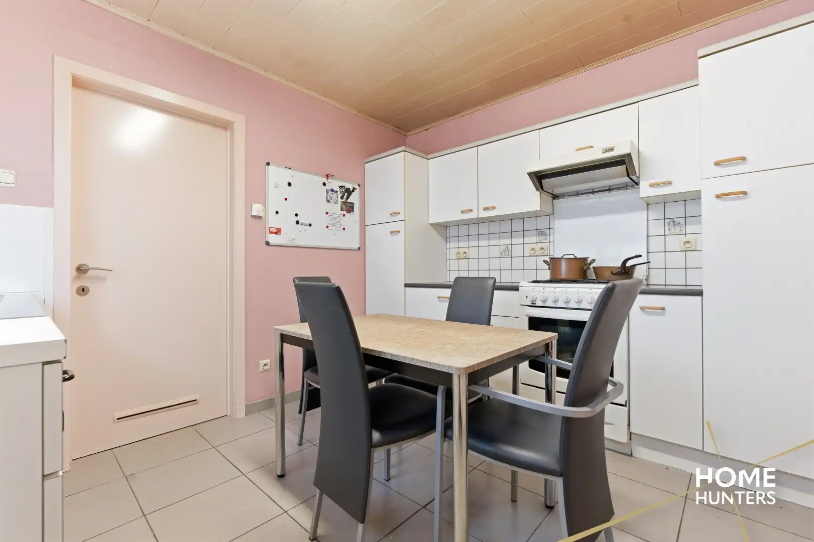 Woning met handelsruimte en garage op 515 m² foto 6