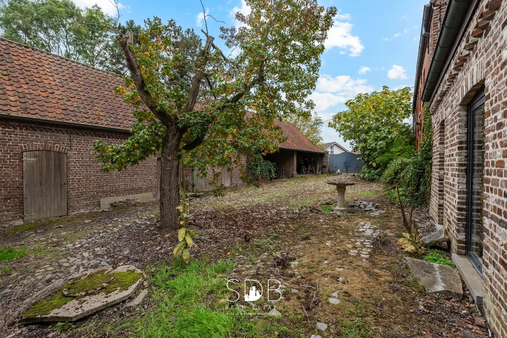 Authentieke hoeve met achterliggend groen op 5.192m² foto 26