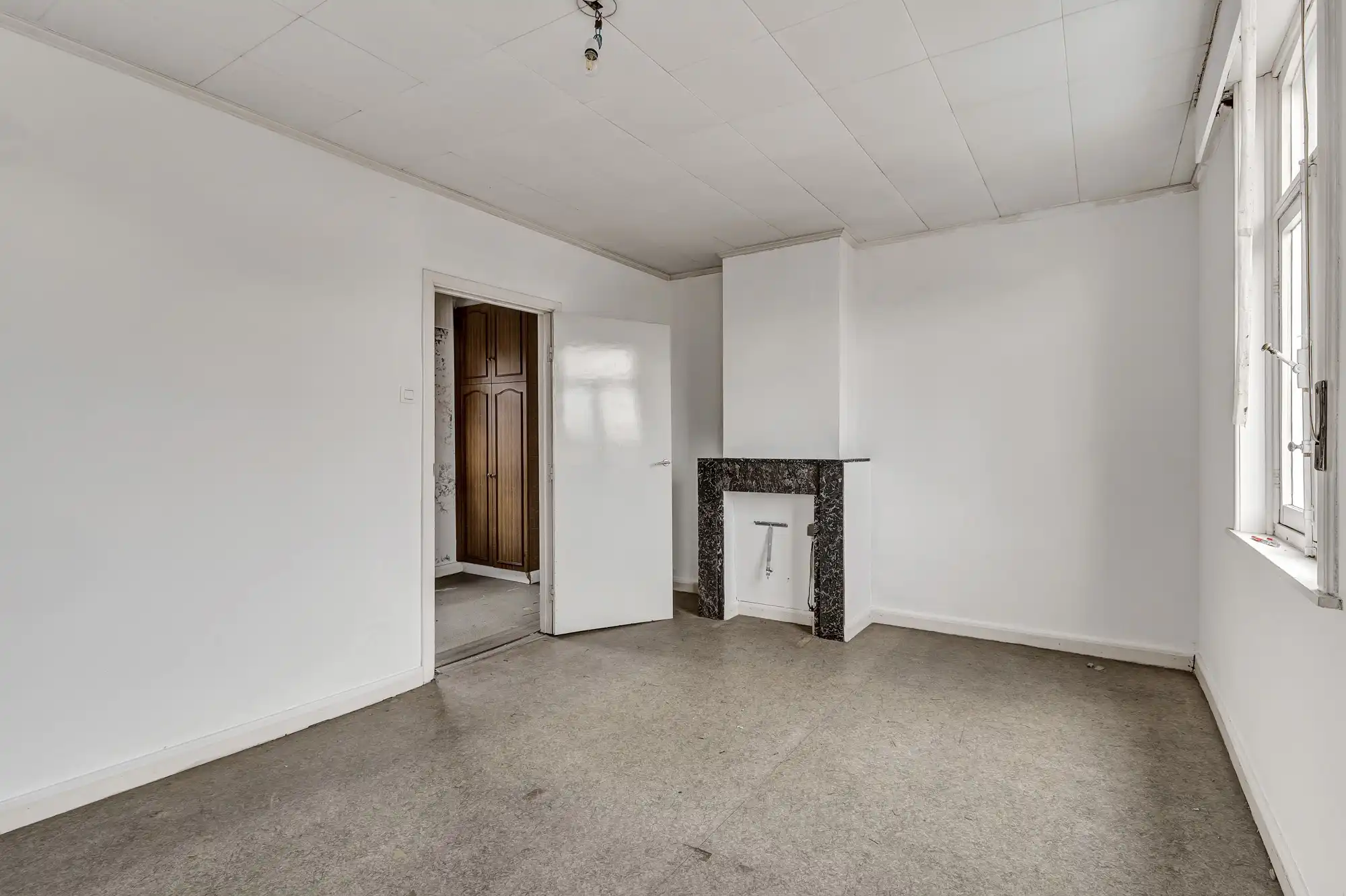 Te renoveren woning centrum Deinze foto 5