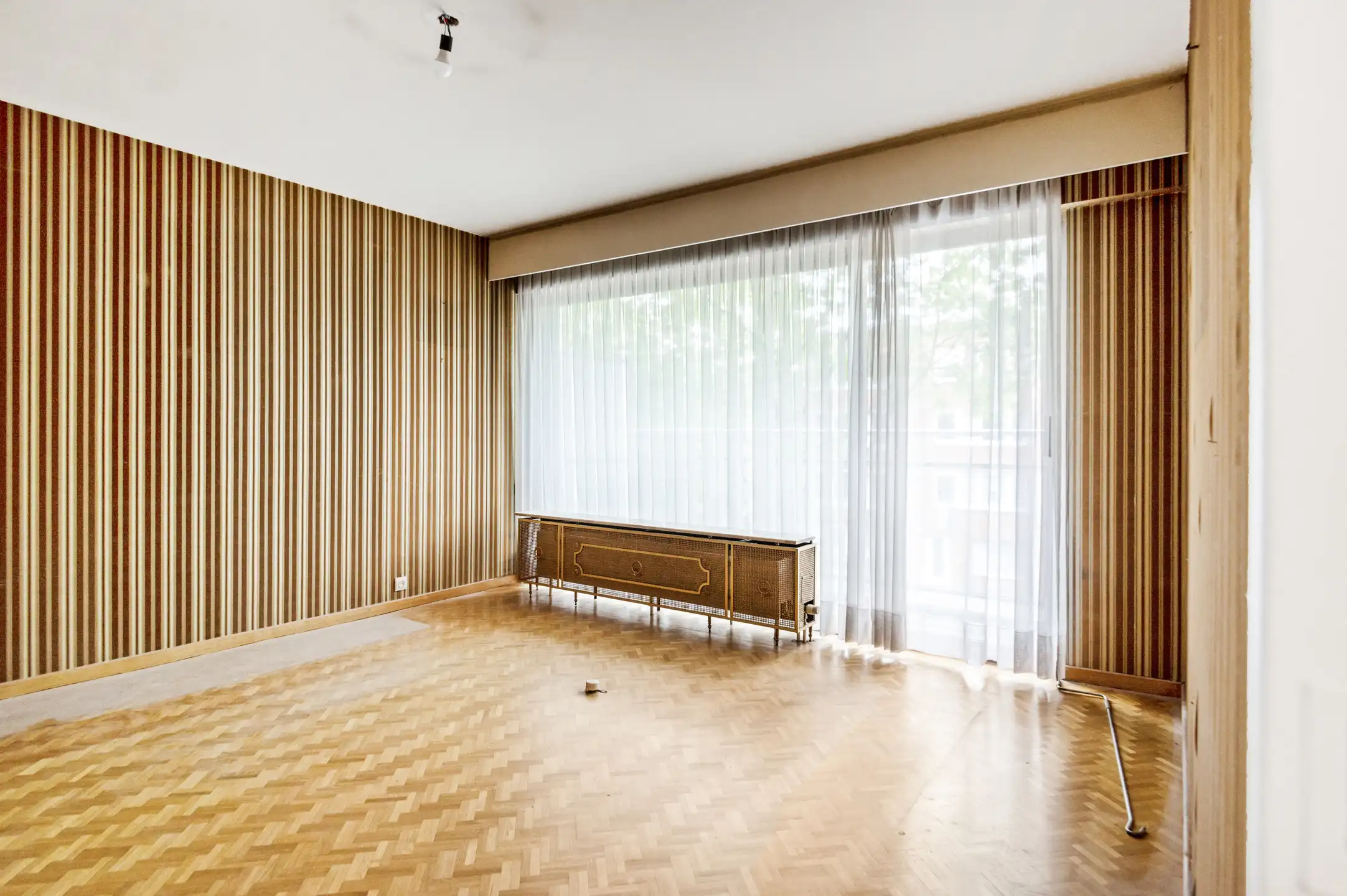 Ruim en uniek appartement met 4 slaapkamers foto 16