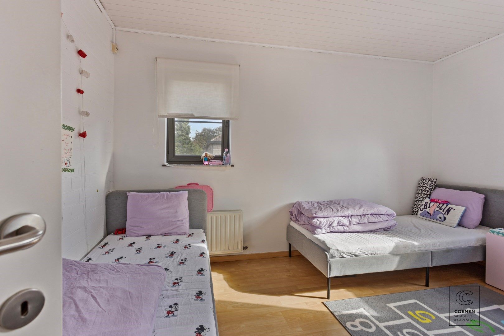 Ruime en instapklare woning met  4 slpk's en een bew opp van 214 m² te Wommelgem! foto 12