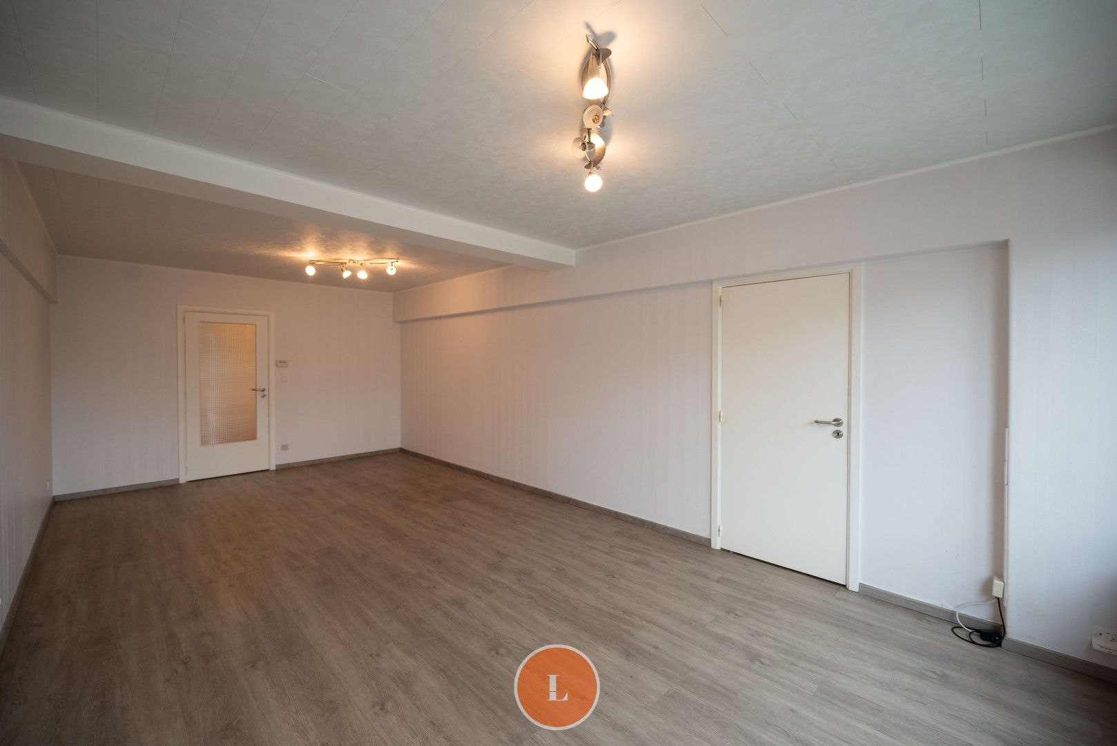 Centraal gelegen instapklaar appartement foto 2