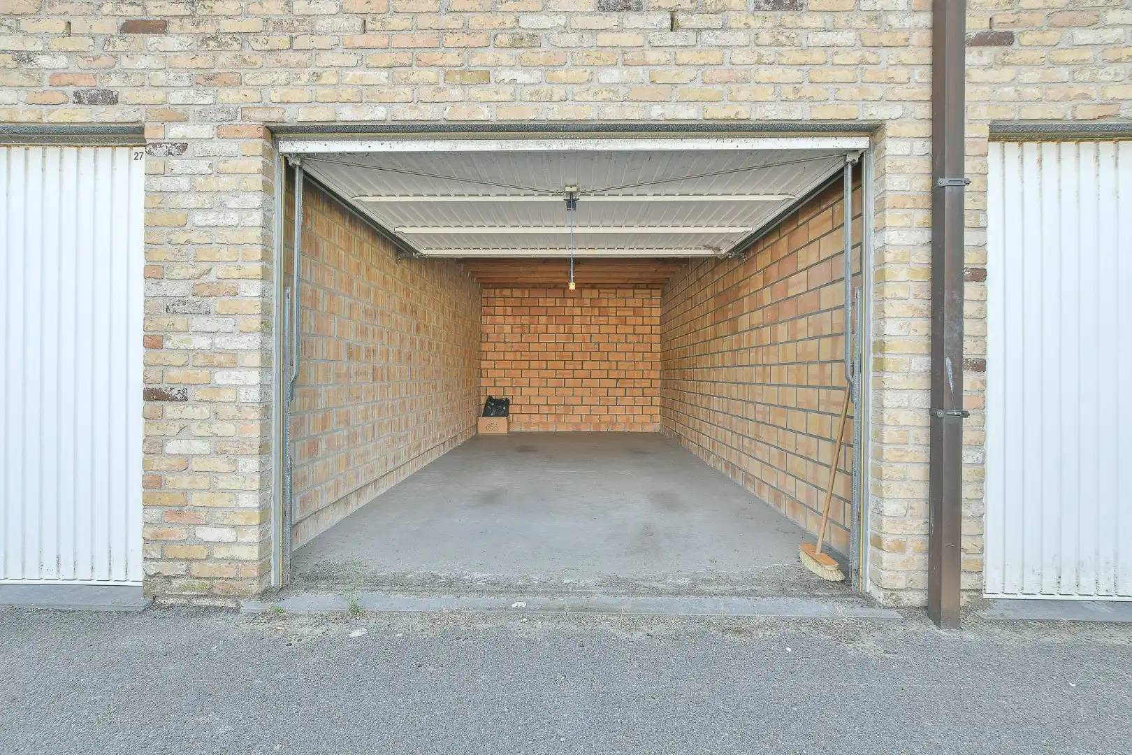 Garagebox te koop in centrum De Haan  foto 3