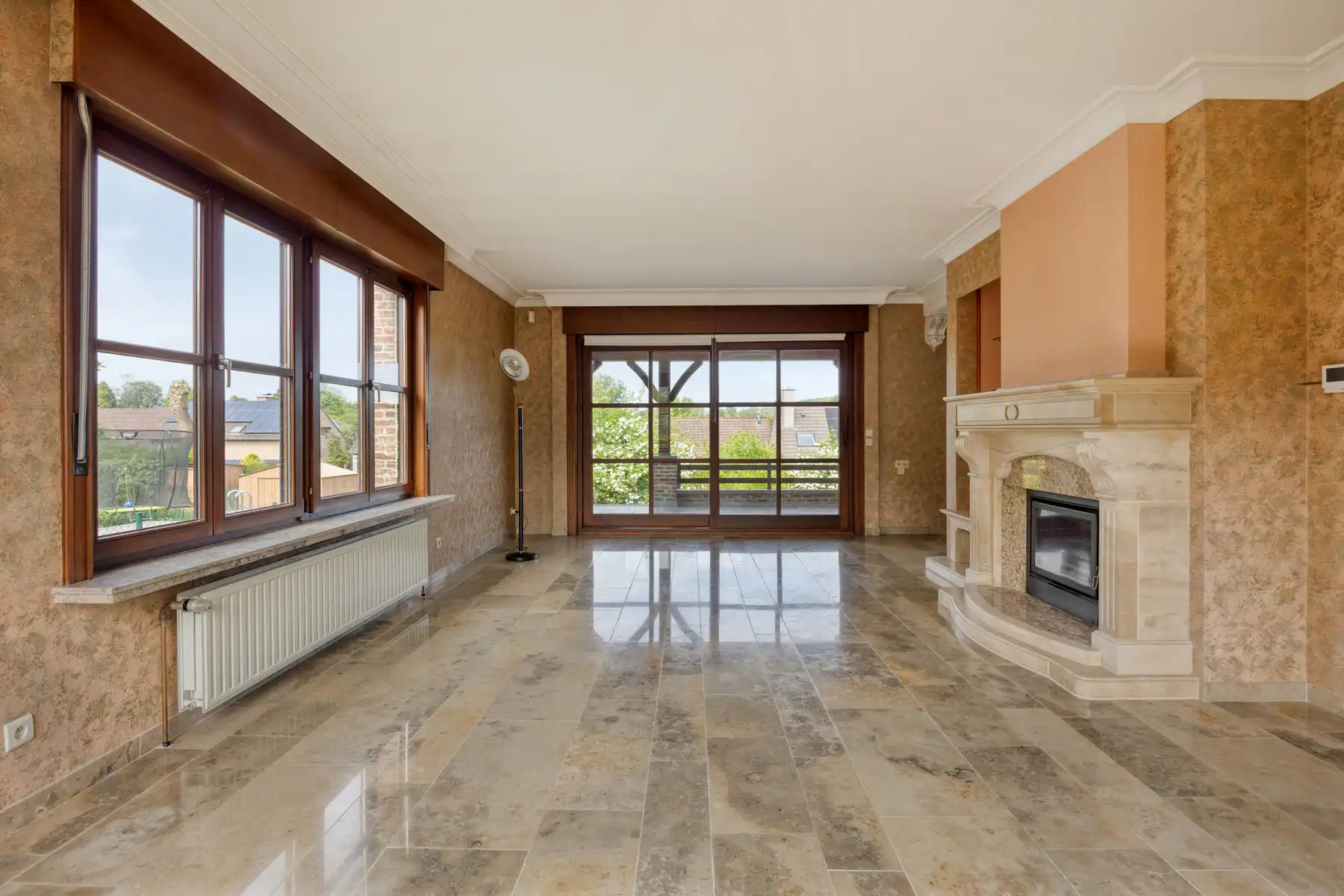 Zeer rustig gelegen villa met veel mogelijkheden foto 6