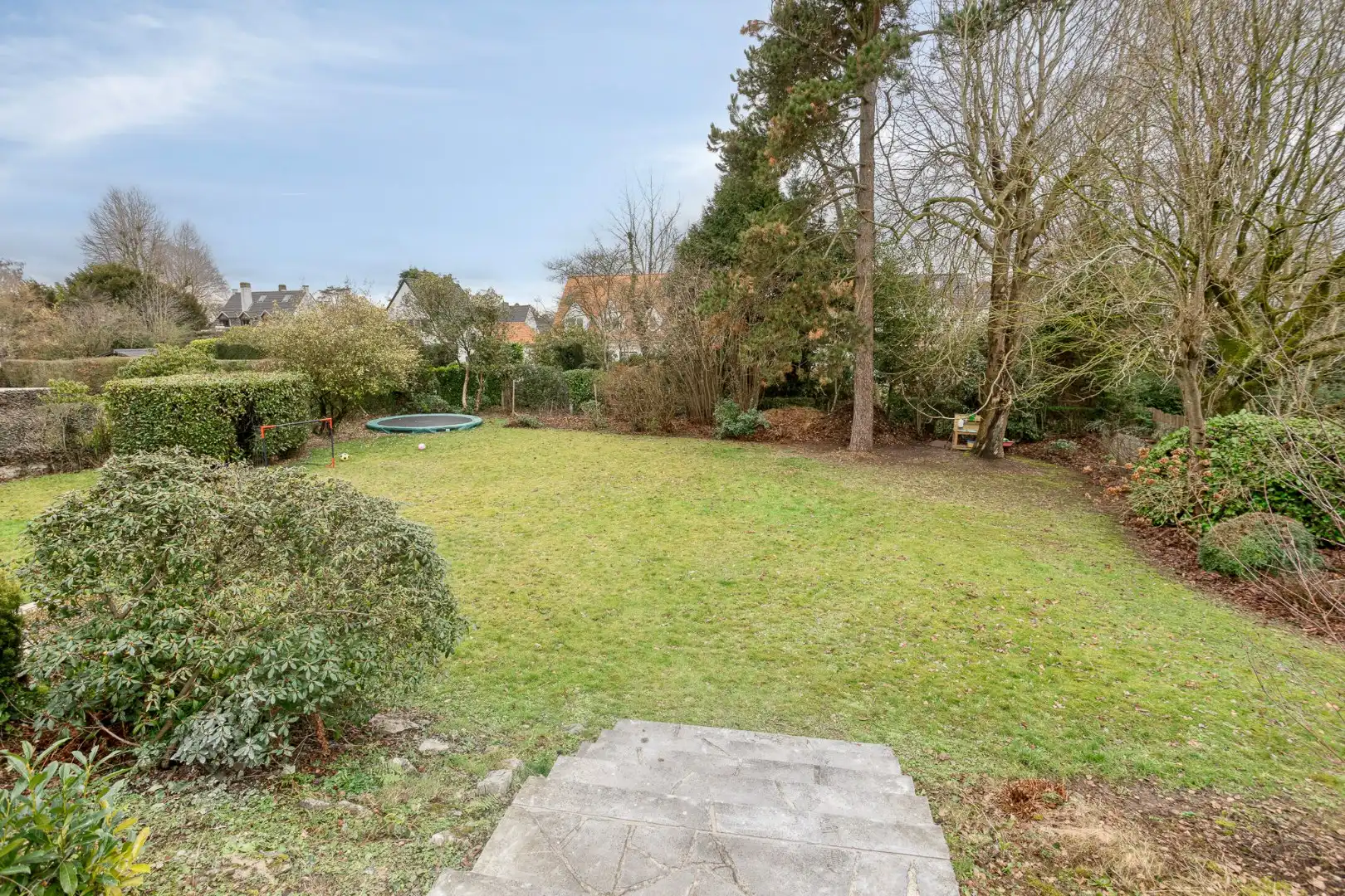 Authentieke en karaktervolle VILLA in residentiële, groene omgeving 1650 BEERSEL foto 6