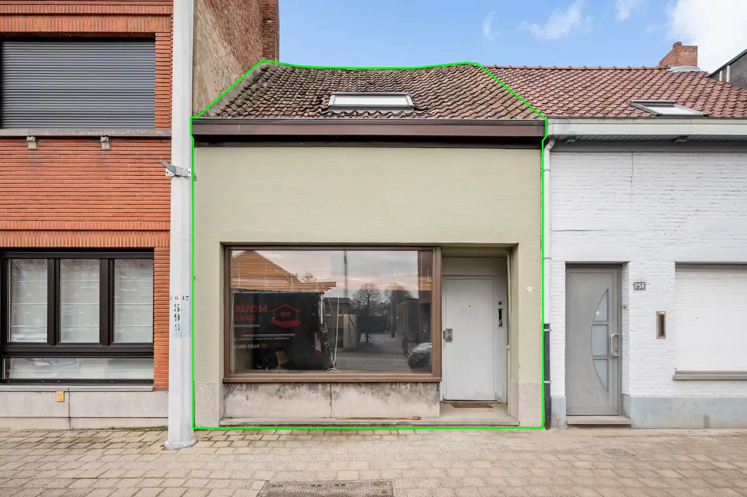 Te renoveren woning met tuin en garage in centrum Wijnegem! foto 21