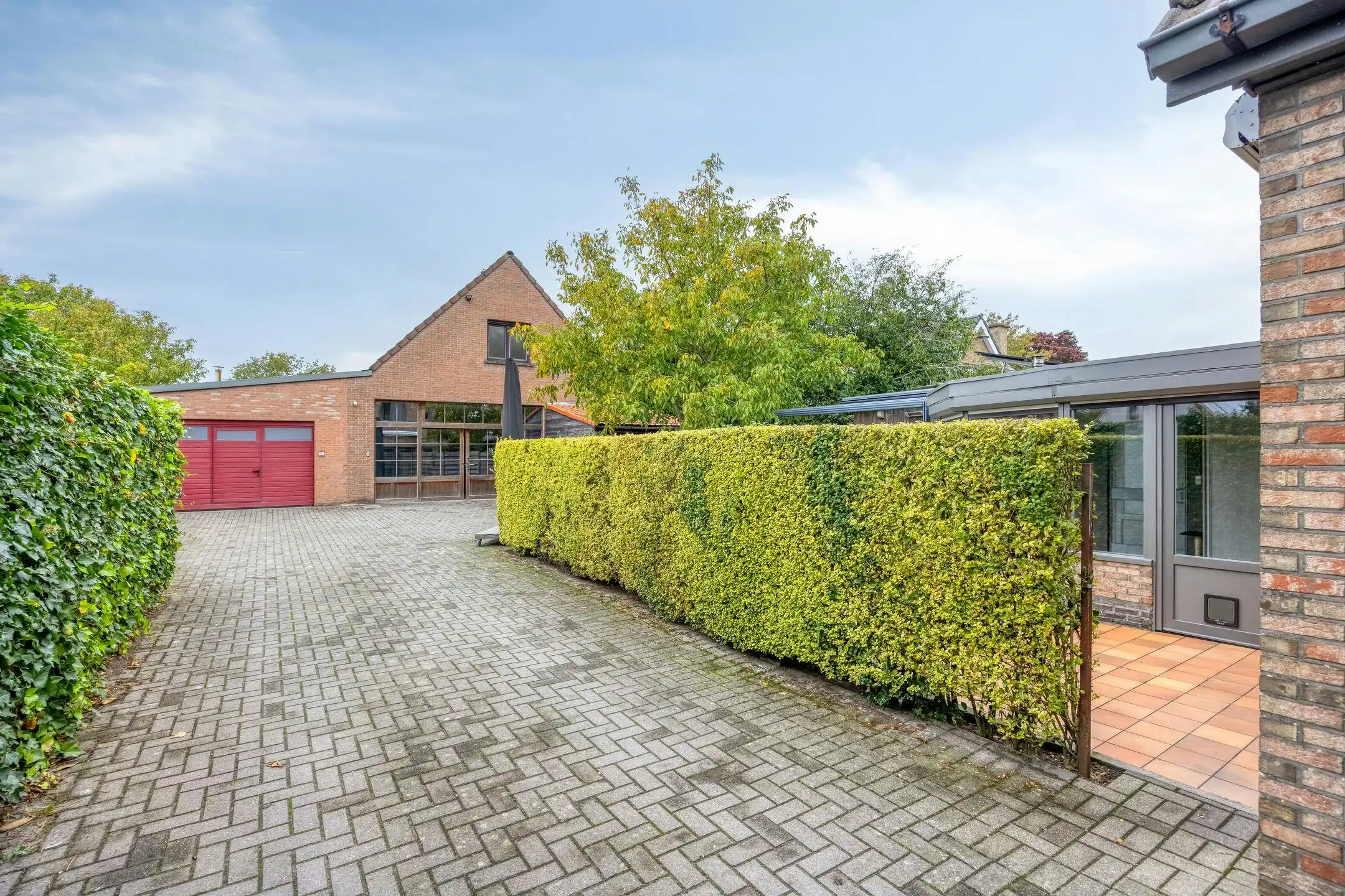 Unieke handelswoning met magazijn in Zomergem foto 27