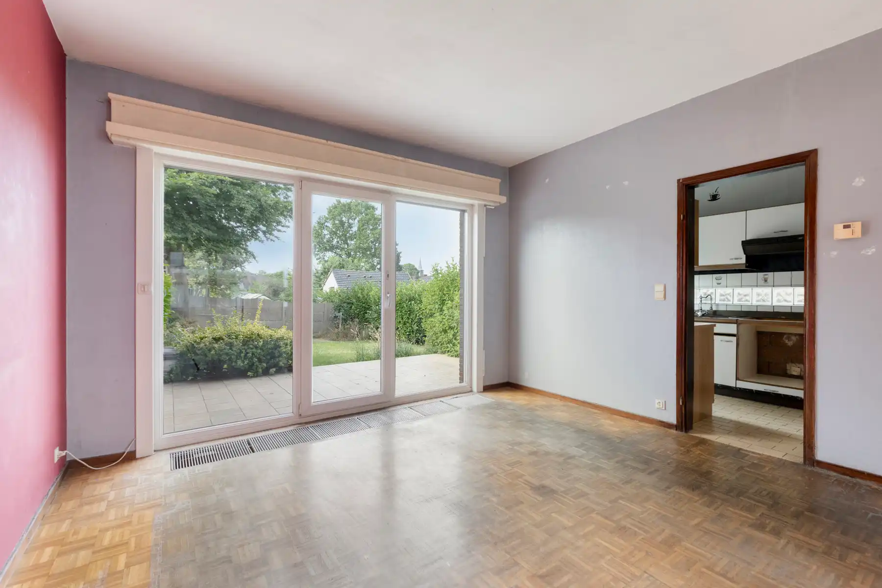 Ruime familiewoning (HOB) met garage en tuin! foto 8