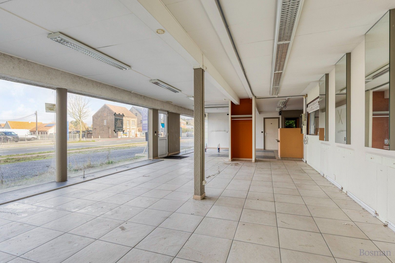 Handelspand met woonst of projectgrond te koop in Scherpenheuvel-Zichem foto 4