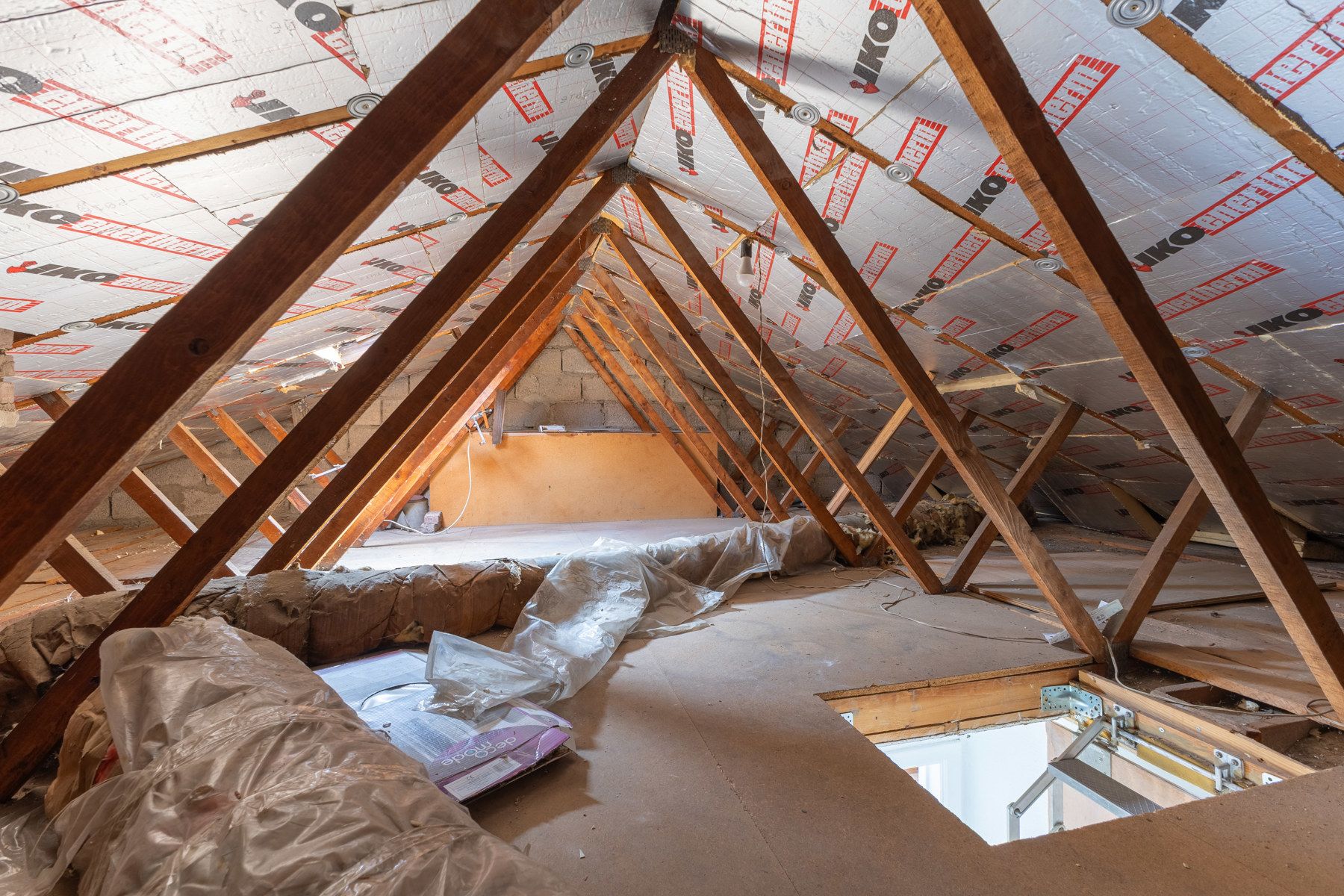Rustig gelegen woning met 3 slaapkamers en tuin foto 18