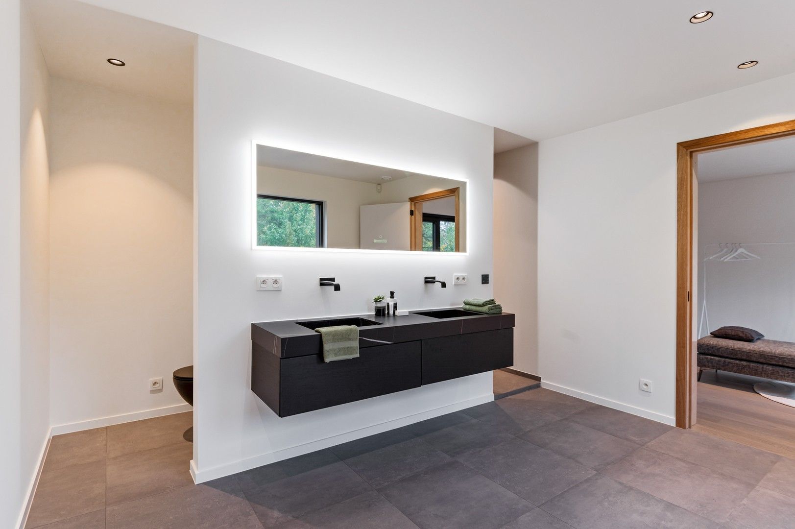 Moderne vernieuwbouw villa op prachtig perceel 1191 m² foto 21