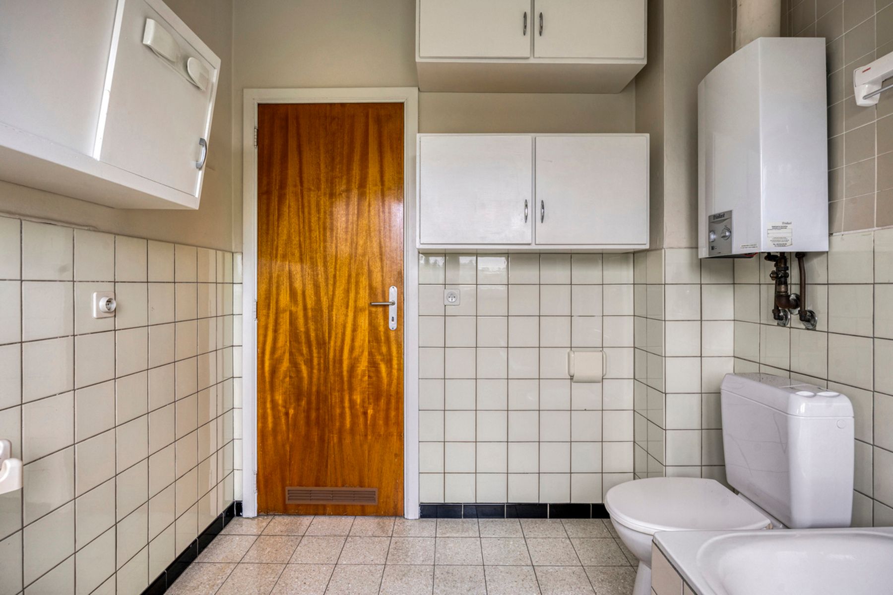 OPTIE Bel-etage woning met 4 slaapkamers, garage en tuin foto 21