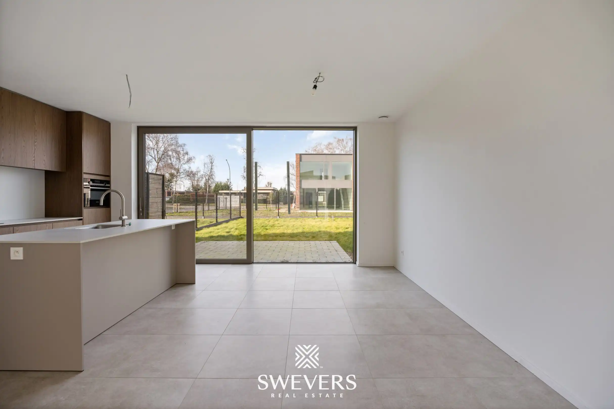 Instapklare nieuwbouwwoning (2025) met doordachte indeling, terras en uitstekende bereikbaarheid foto 7