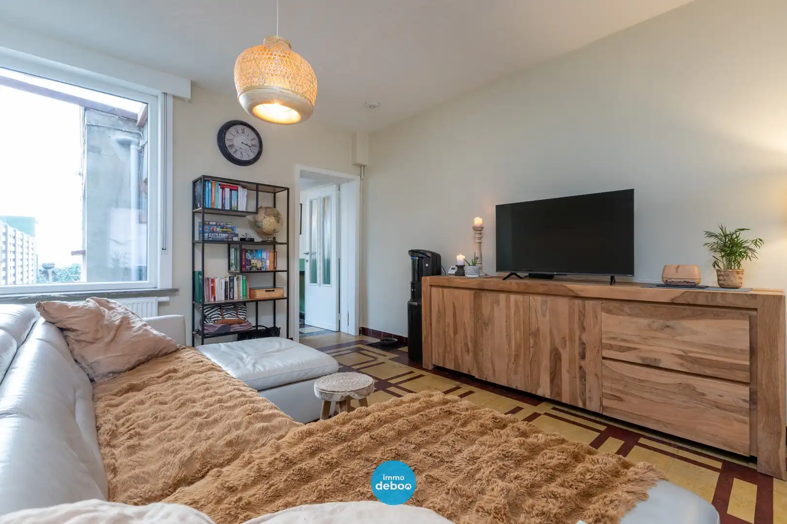 Instapklare gezinswoning met prachtig uitzicht foto 7