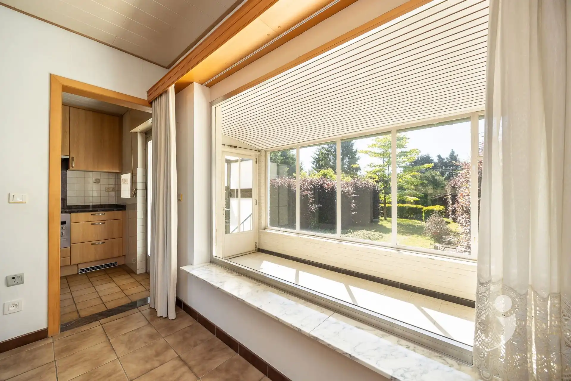 Te renoveren woning op een zonnig perceel foto 11