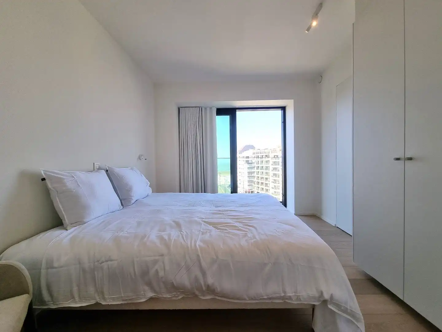 Uniek aanbod: duplexappartement in de prestigieuze Heldentoren foto 16