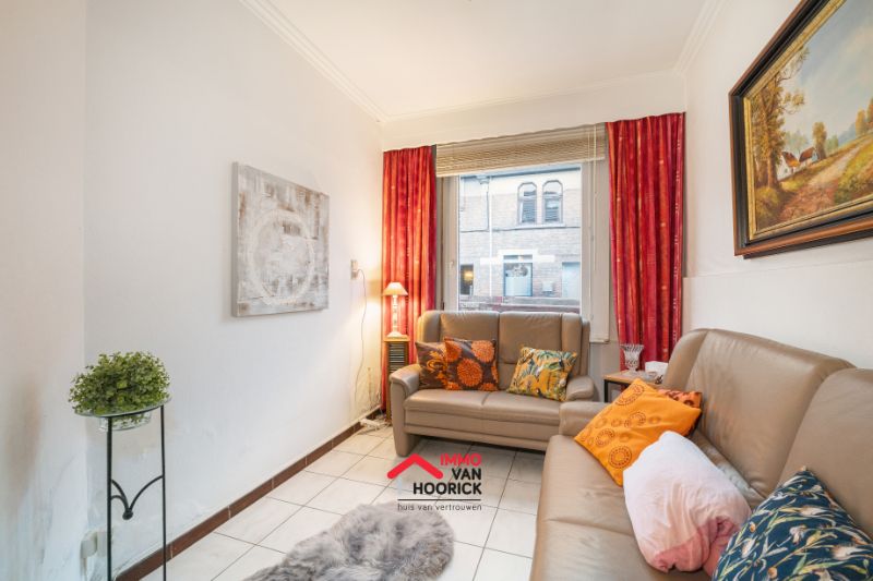 Ruime woning met 3 slaapkamers en tuin! foto 4