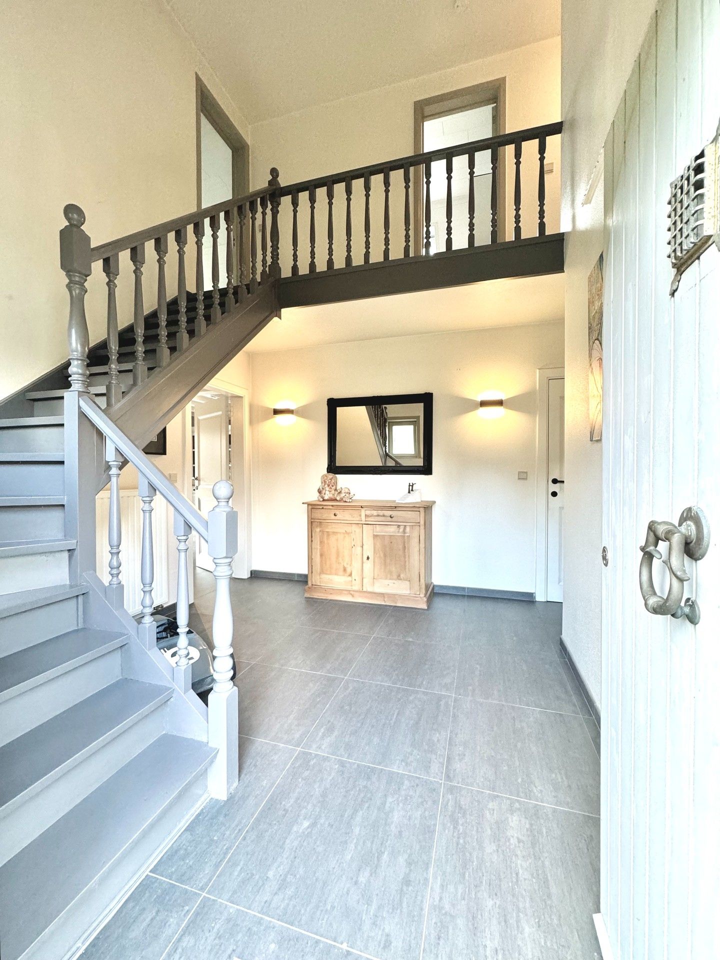VRIJSTAANDE WONING IN LANDELIJKE STIJL foto 8