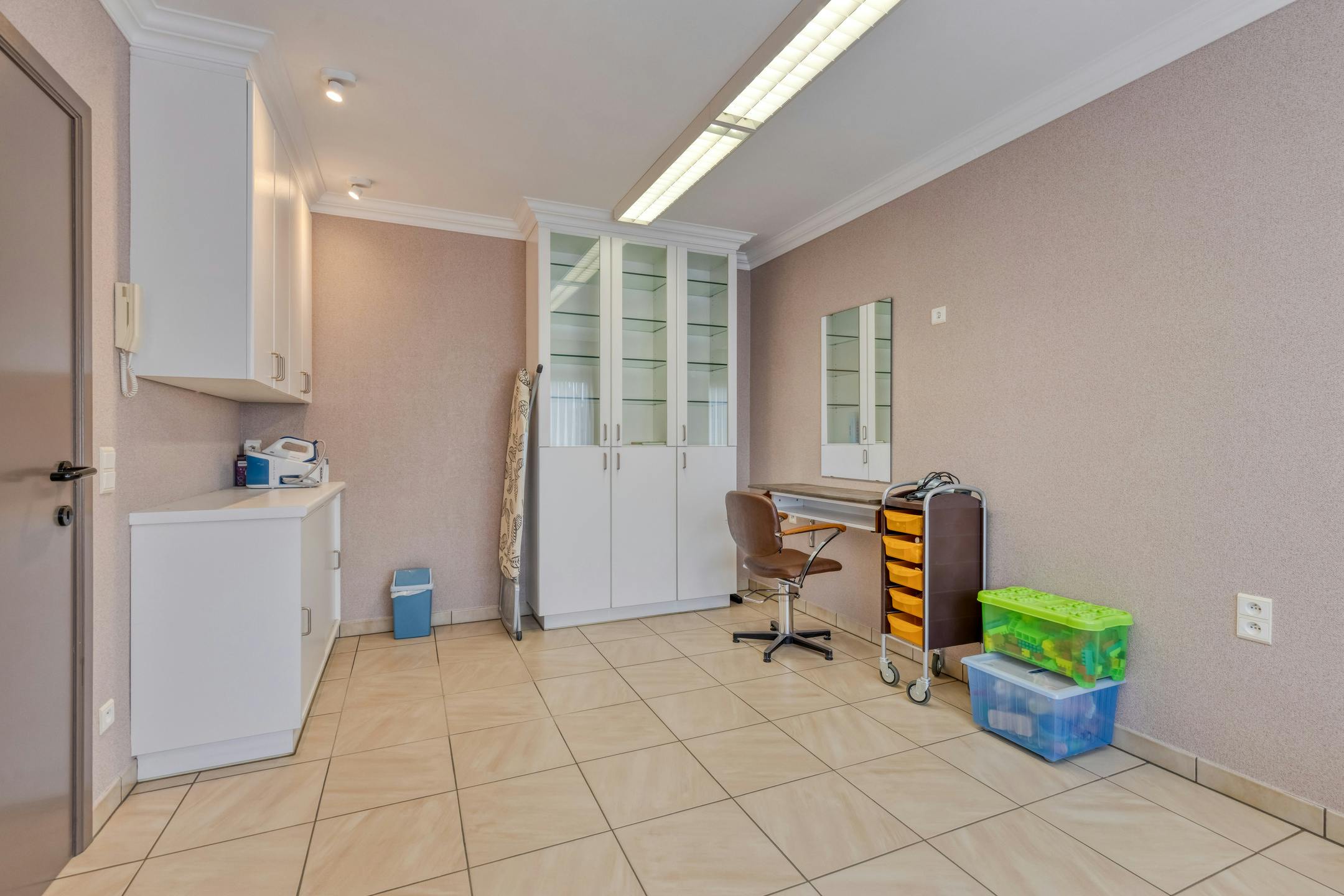 Villa te koop met 5 kamers in Dikkebus op 708m² foto 26
