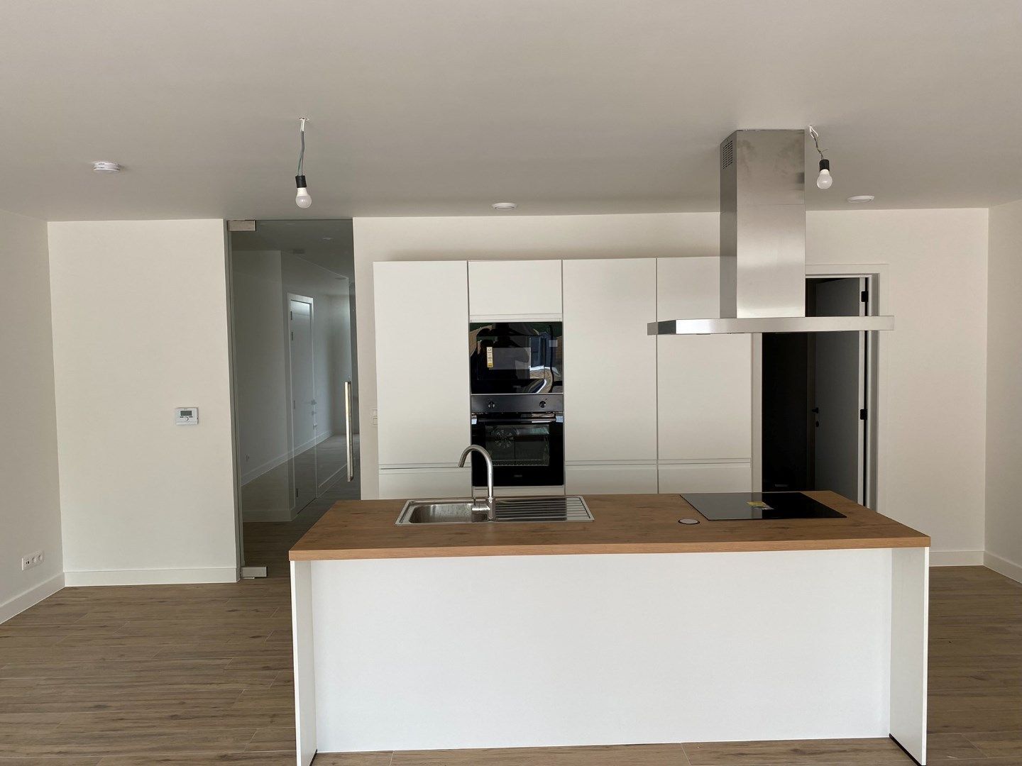 Ruime nieuwbouwwoning met 3 slaapkamers in centrum Laarne  foto 4