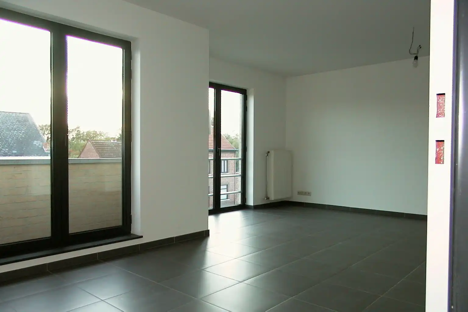 Mooi ruim appartement met twee slaapkamers foto 2