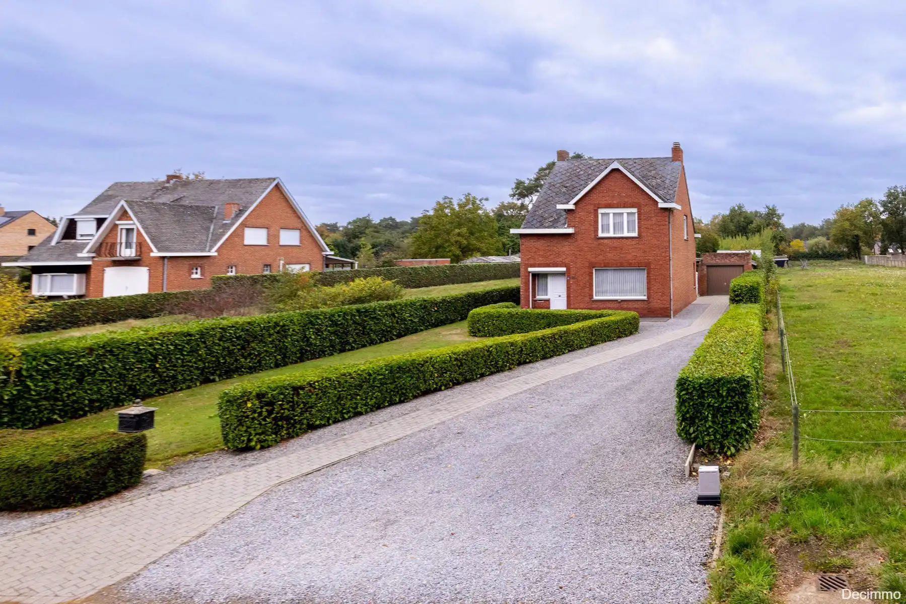 Op te frissen gezinswoning gelegen op rustige locatie foto 35