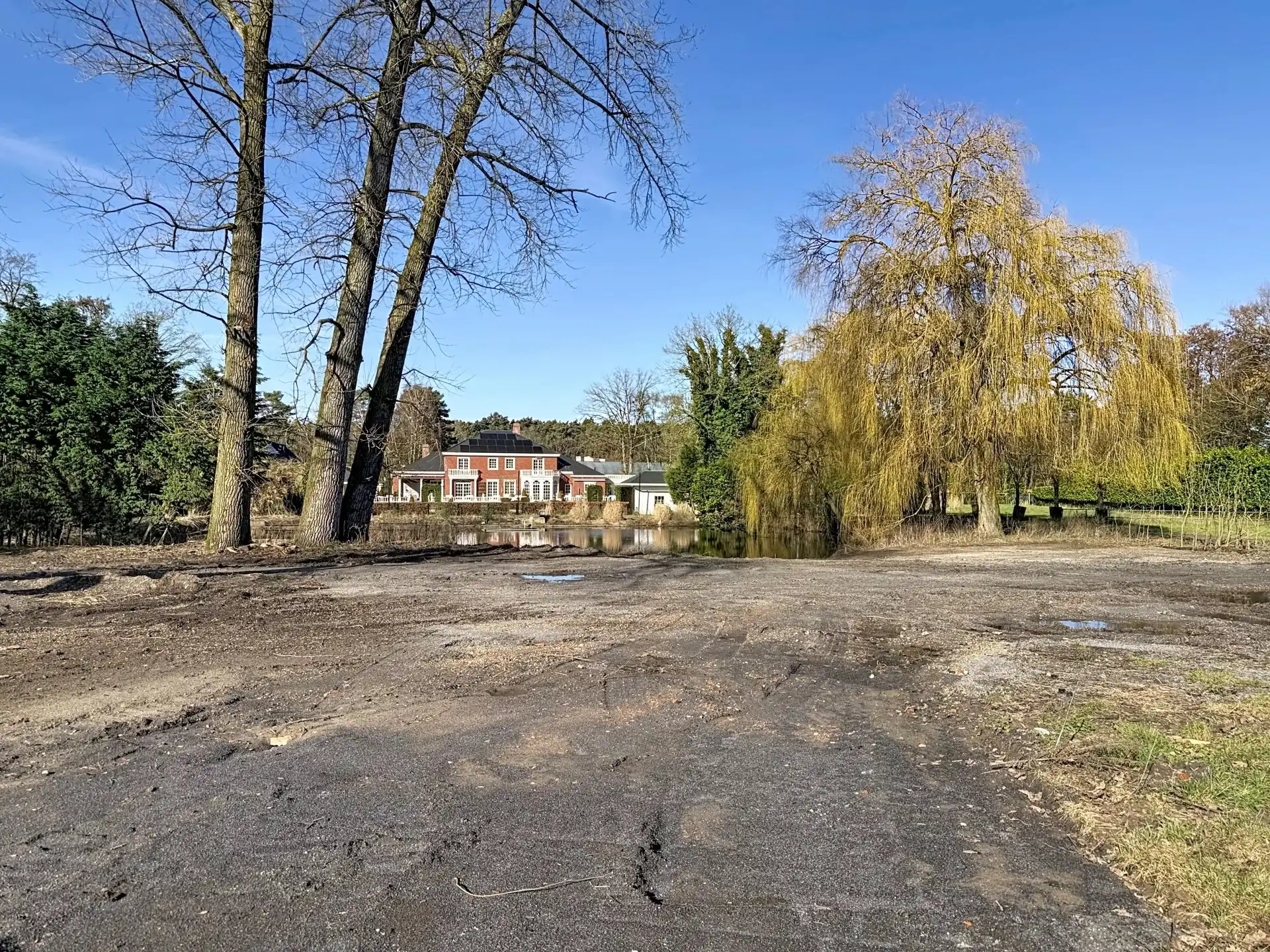 Prachtige luxueuze villa in Amerikaanse stijl met 4 slaapkamers en 2 badkamers. foto 31