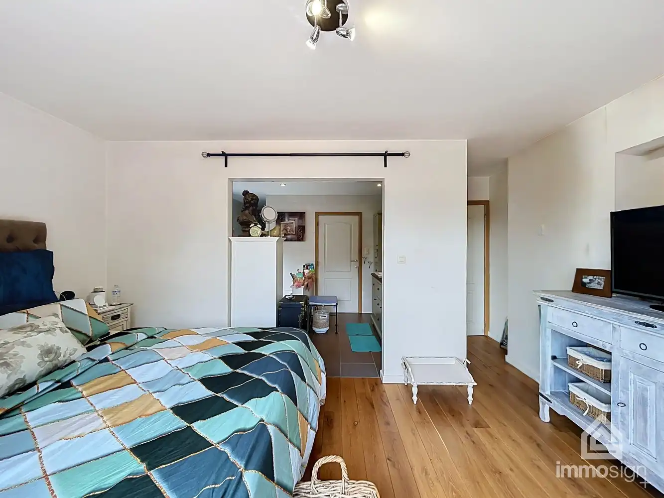Stijlvolle villa met 5 volwaardige slaapkamers te Herk-de-stad! foto 28