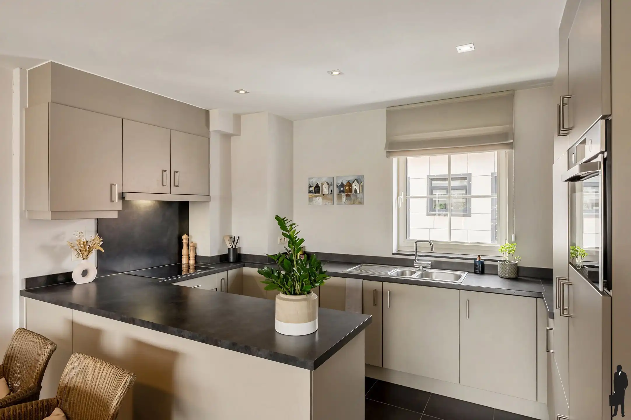 Duplex met 2 slpks en 2 terrassen gelegen in centrum Lier foto 4