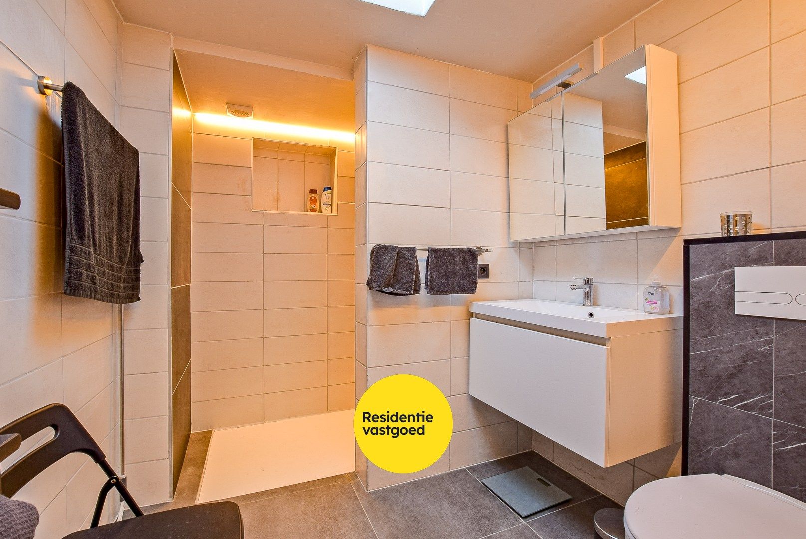 Instapklare gezinswoning met 3 slaapkamers te Nieuwpoort-Stad op 140 m² foto 8