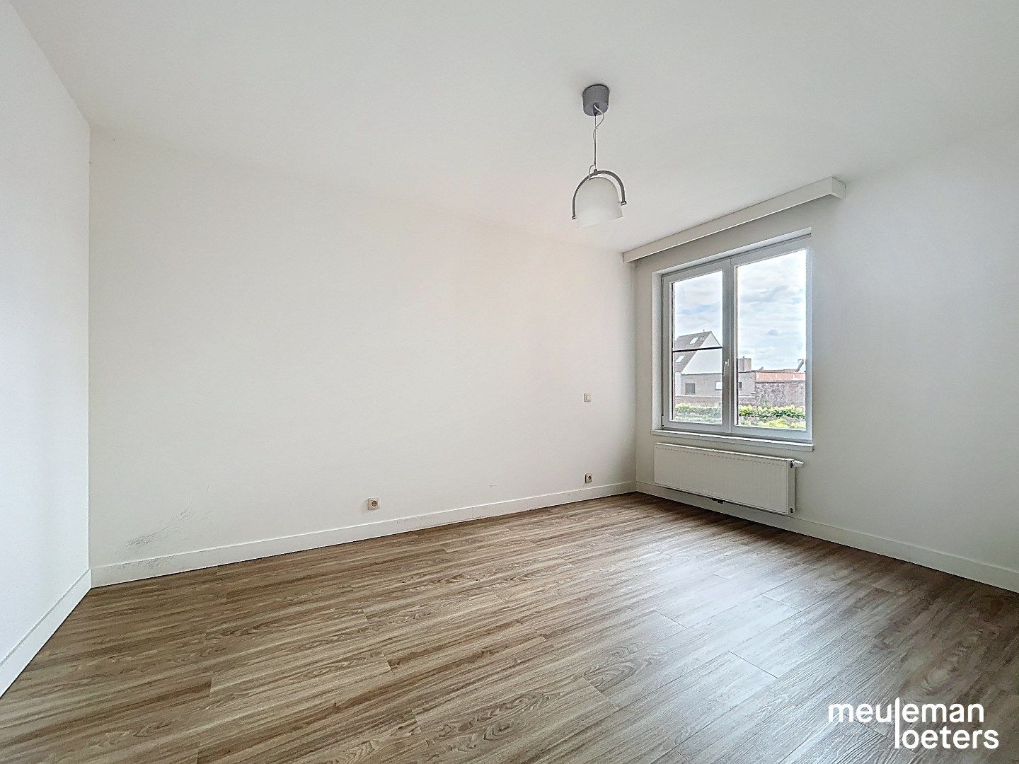Lichtrijk appartement met drie slaapkamers foto 8