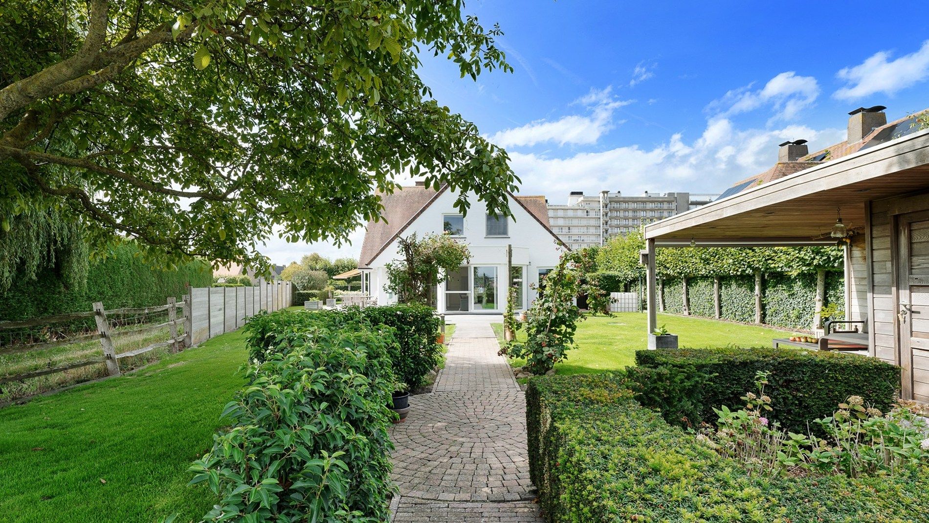 Mooie villa op een groot perceel Knokke-Heist foto 4