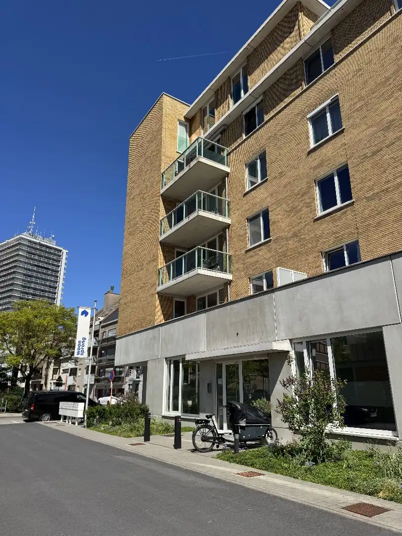OOSTENDE OP WANDELAFSTAND VAN MERCATORDOK EN  CENTRUM foto 4
