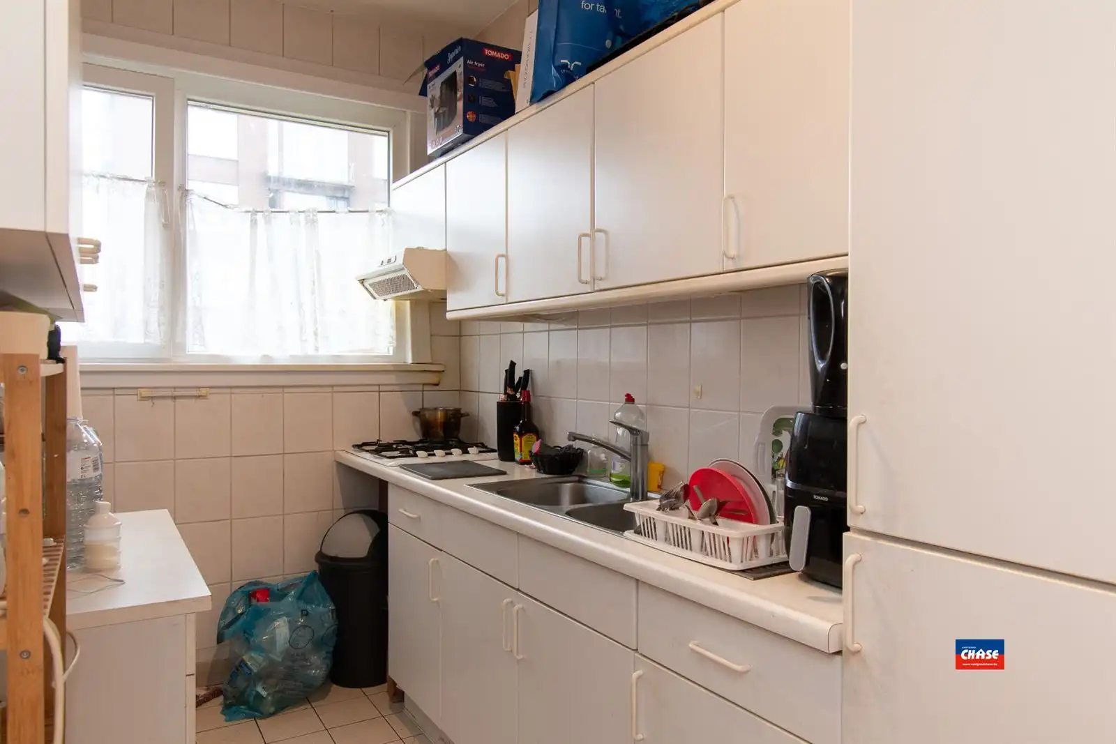 Goed gelegen appartement met 2 slaapkamers, terras en berging foto 5