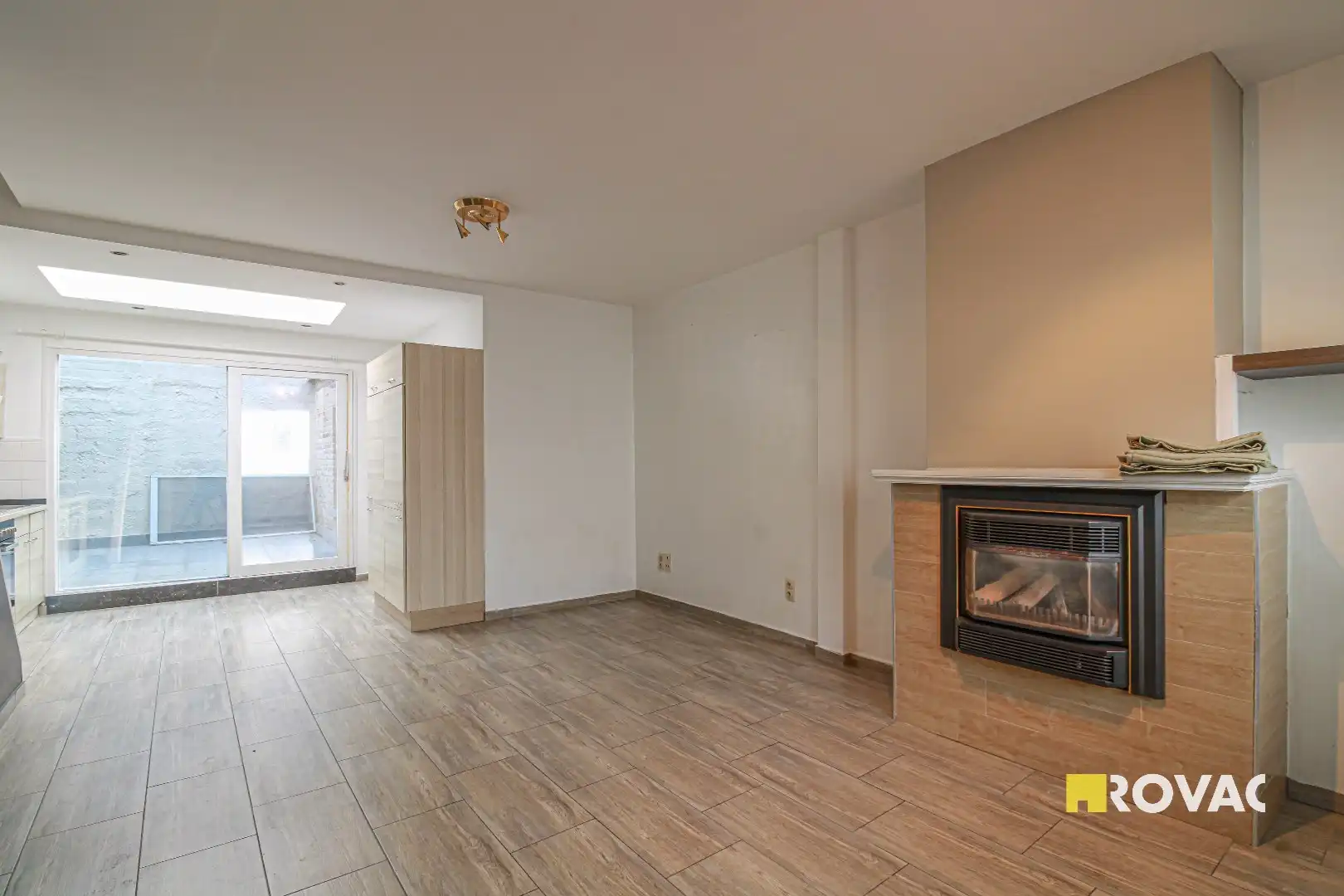 Gezellige instapklare rijwoning! foto 2