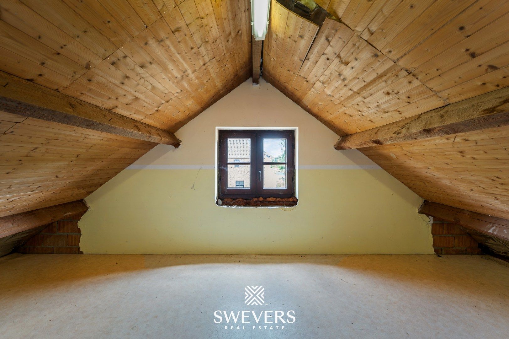 Riante splitlevelwoning op ruim perceel foto 28