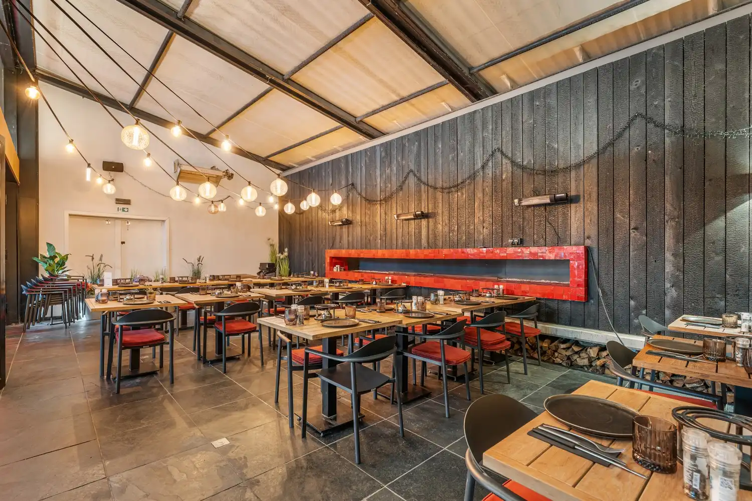 Investeringspand met stabiele huurder op topligging in Sint-Truiden (uitbating blijft behouden) foto 6