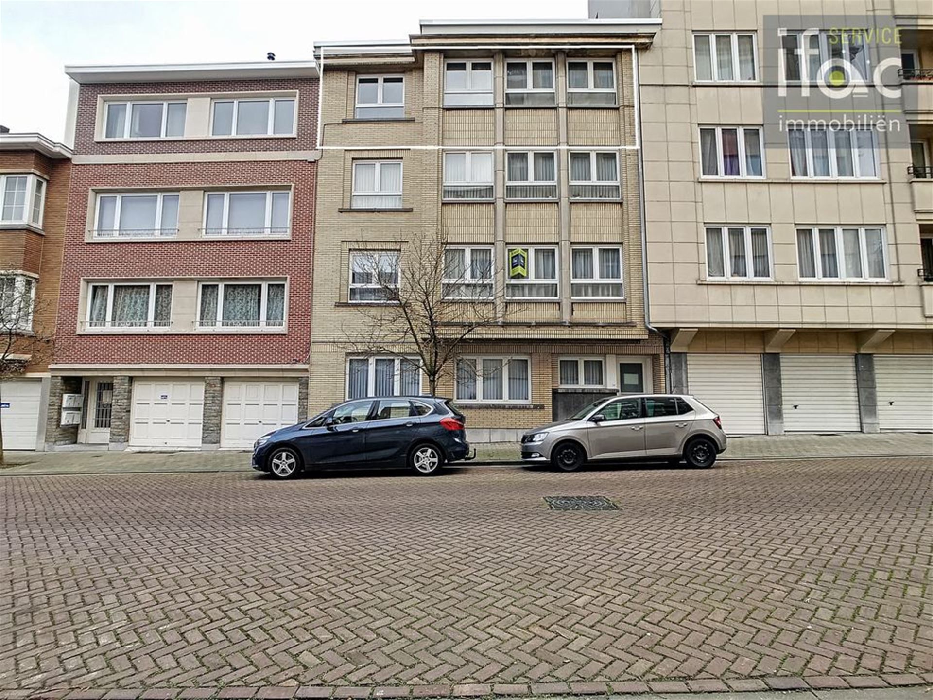 Appartement met 2 slaapkamers  foto {{pictureIndex}}