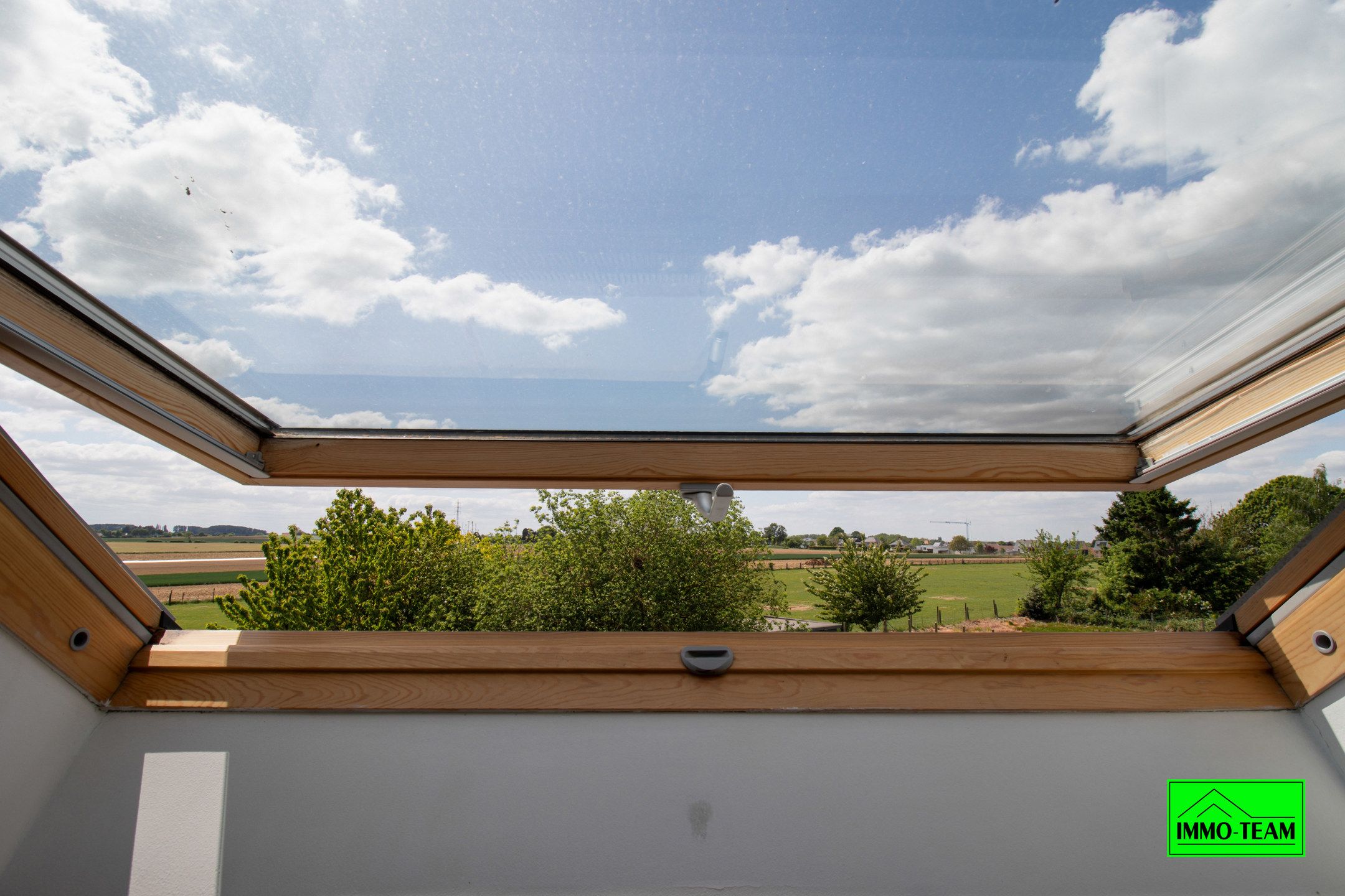 RUIME GEZINSWONING MET 5/6 SLPKS - 2BADK  foto 23