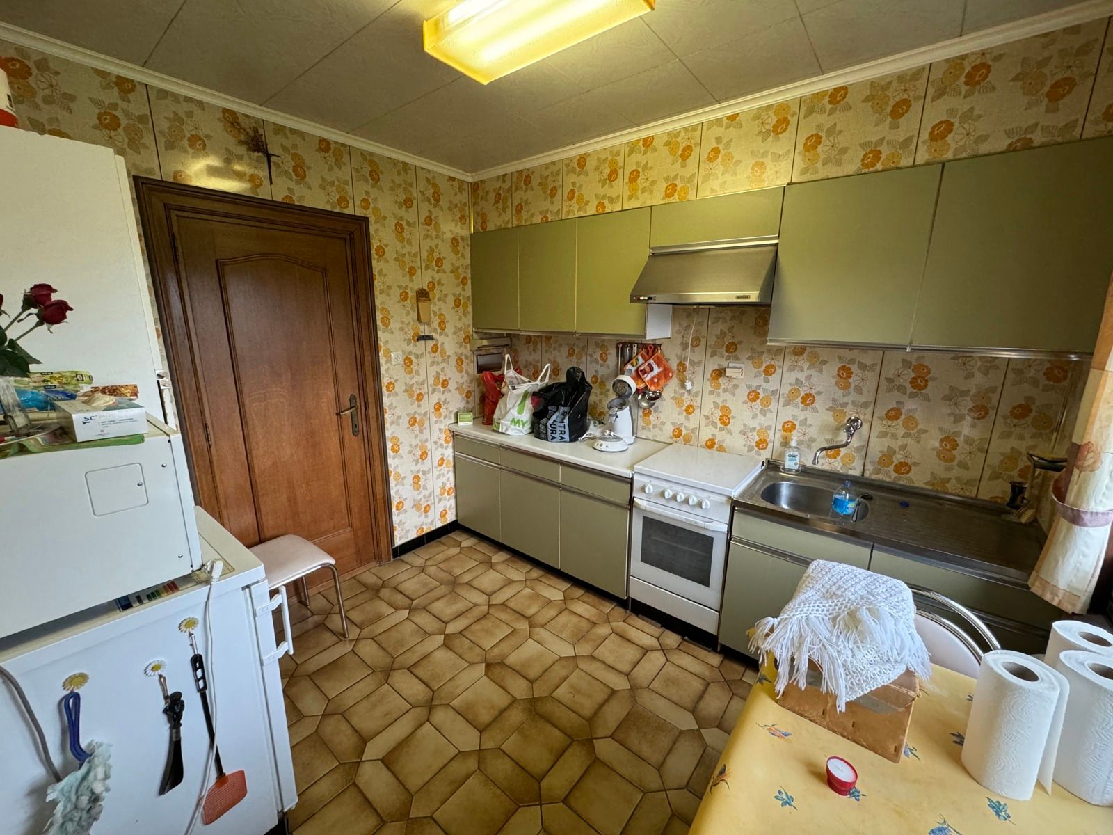 Eengezinswoning met 3 slaapkamers, garage en tuin foto 8