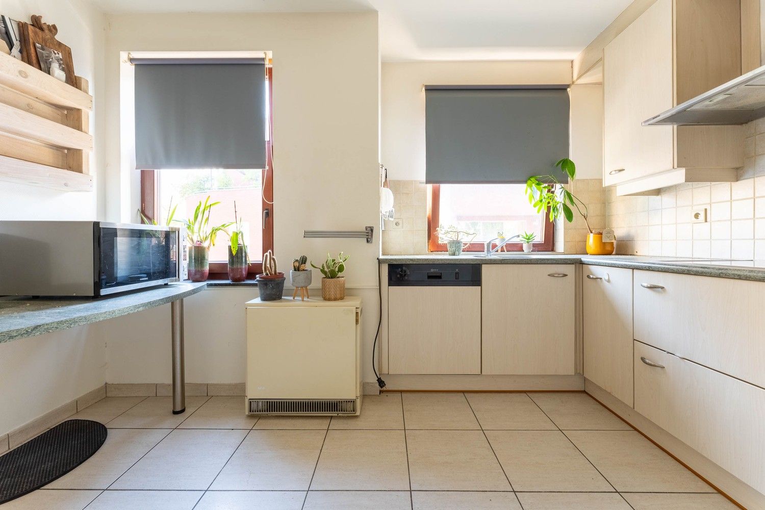 Leuk appartement op de 1ste verdieping van +- 100m² in het midden van Neerpelt centrum foto 9