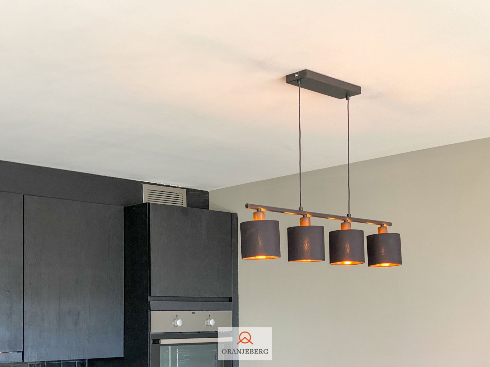 Luxe 2 slaapkamerappartement met 2 terrassen en privatieve tuin foto 13