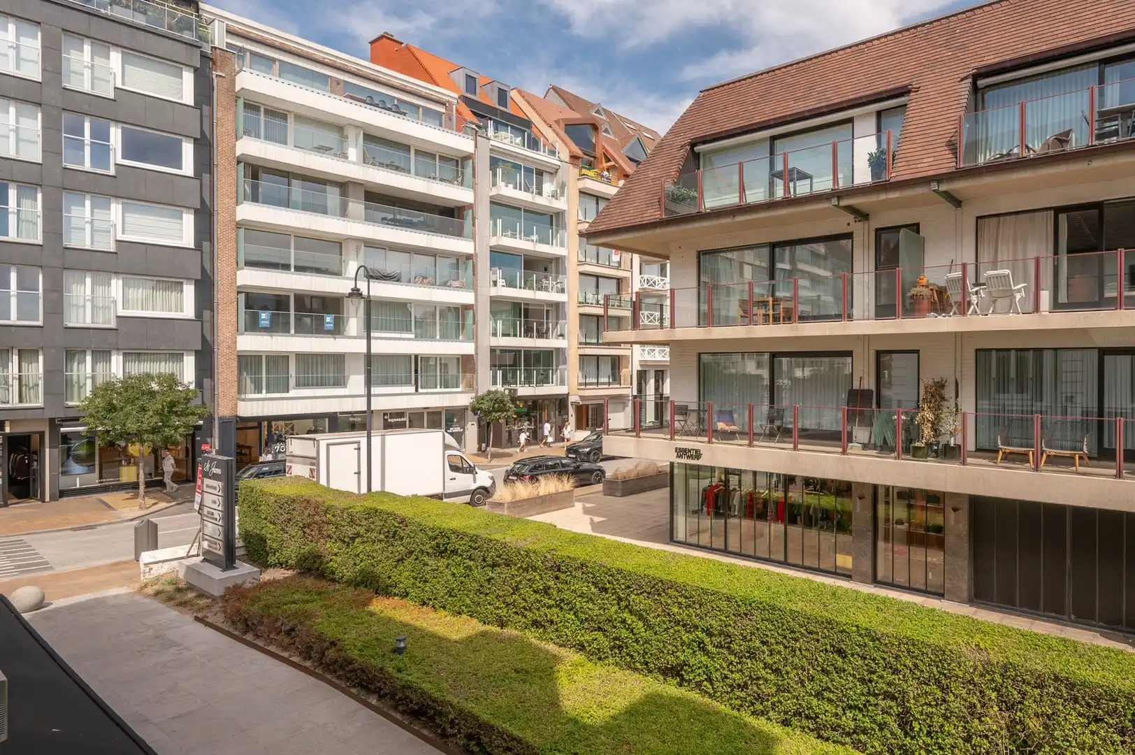 Lichtrijke pied-à-terre op een absolute toplocatie in het hart van het Zoute. foto 8