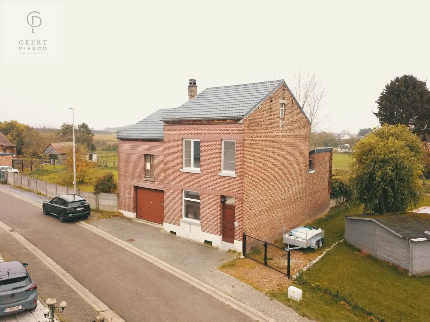 Hoofdfoto van de publicatie: Projectgrond met woning te koop